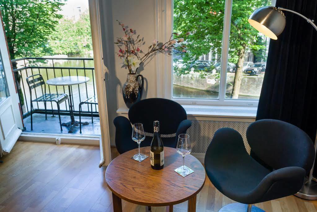 Tulipa Bed & Breakfast Amsterdam Exterior photo